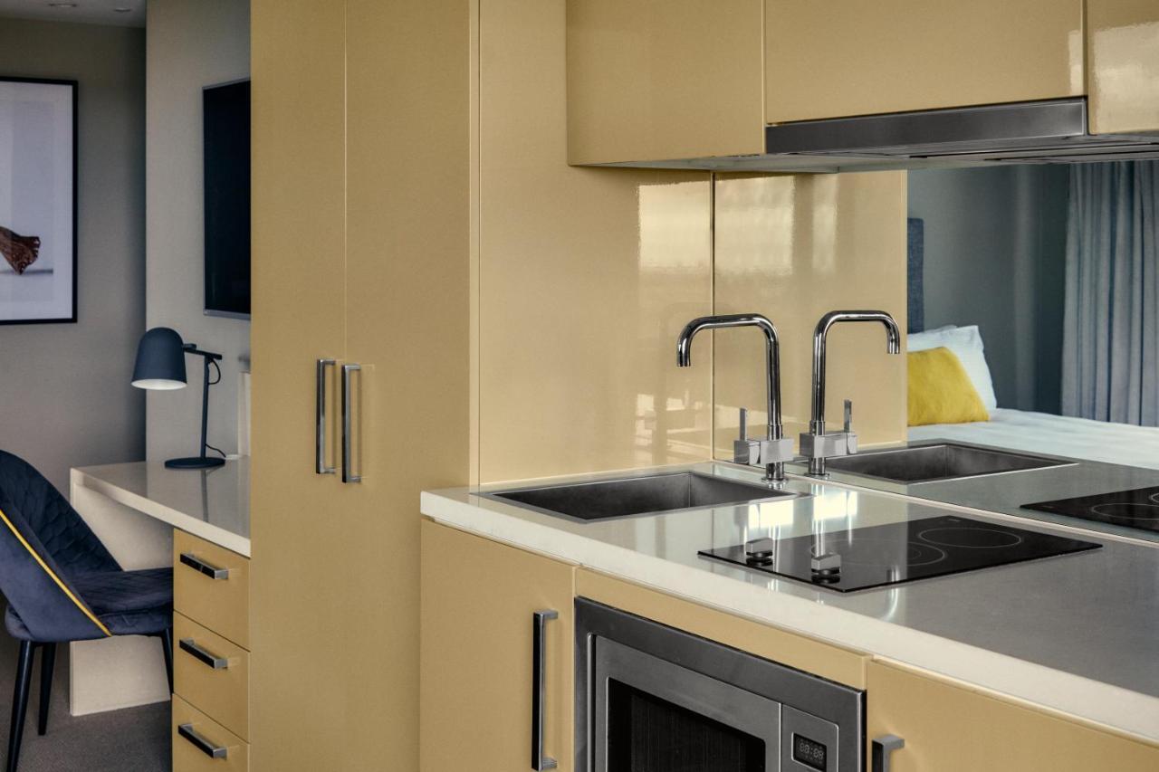 The Kinson Melbourne Exterior foto A kitchen at the University of Melbourne